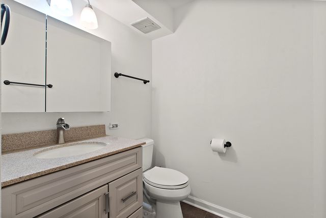 581 Aberdeen Road, Frankfort, IL 60423