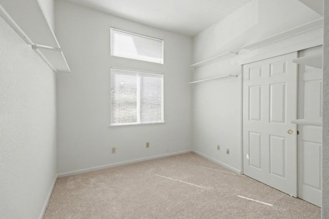 6813 Desta Ct, Elk Grove, CA 95758