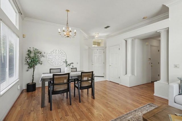 6813 Desta Ct, Elk Grove, CA 95758