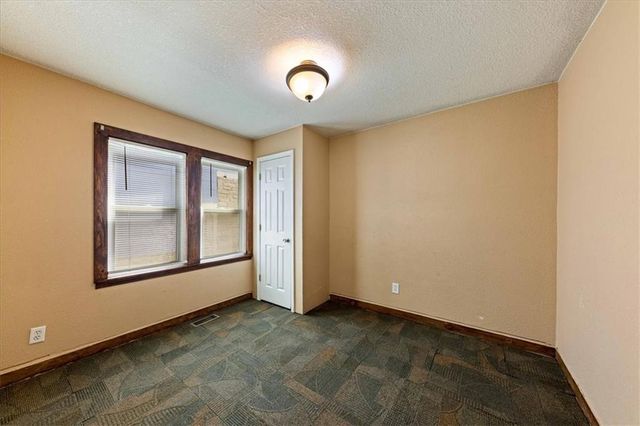 3929 Euclid Avenue, Kansas City, MO 64130