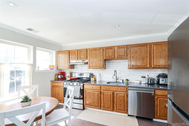 20-22 Broadlawn Drive, Central Islip, NY 11722