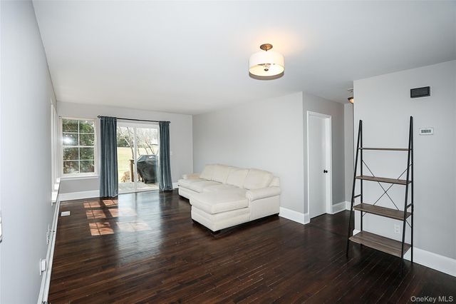 20-22 Broadlawn Drive, Central Islip, NY 11722