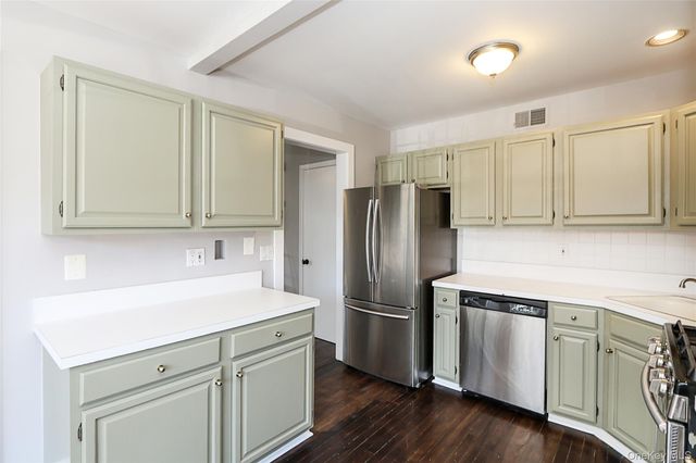 20-22 Broadlawn Drive, Central Islip, NY 11722