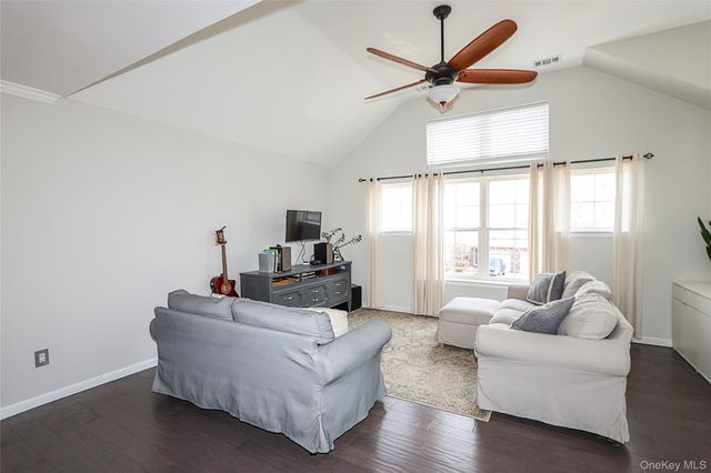 20-22 Broadlawn Drive, Central Islip, NY 11722