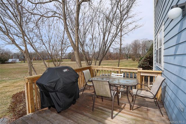 20-22 Broadlawn Drive, Central Islip, NY 11722