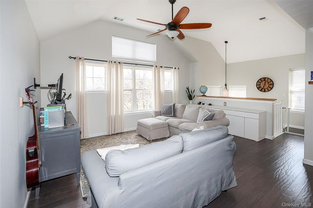 20-22 Broadlawn Drive, Central Islip, NY 11722