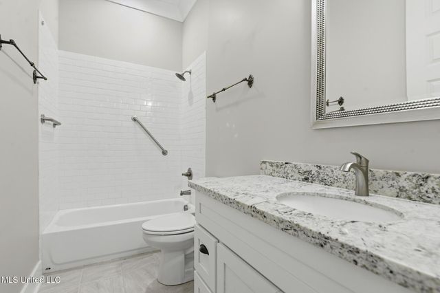 105 Adrienne Court, Waveland, MS 39576