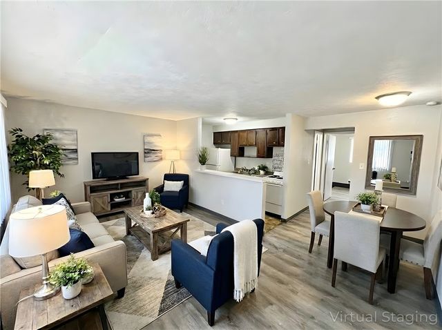 616 Union St 620, California, PA 15419