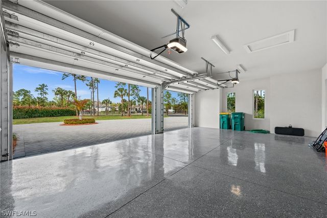 3234 10th AVE NE, Naples, FL 34120