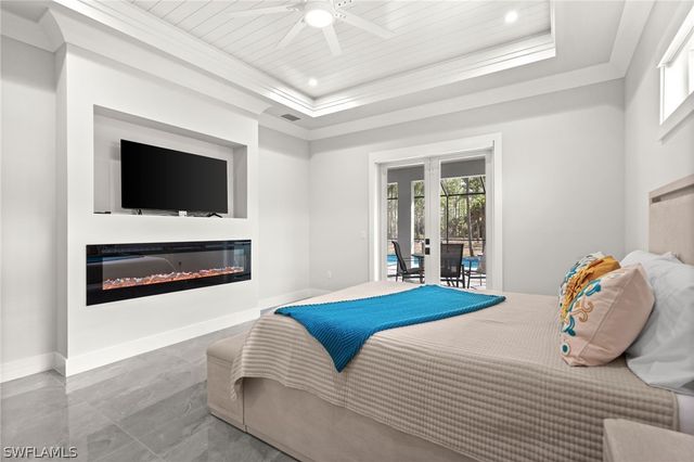 3234 10th AVE NE, Naples, FL 34120