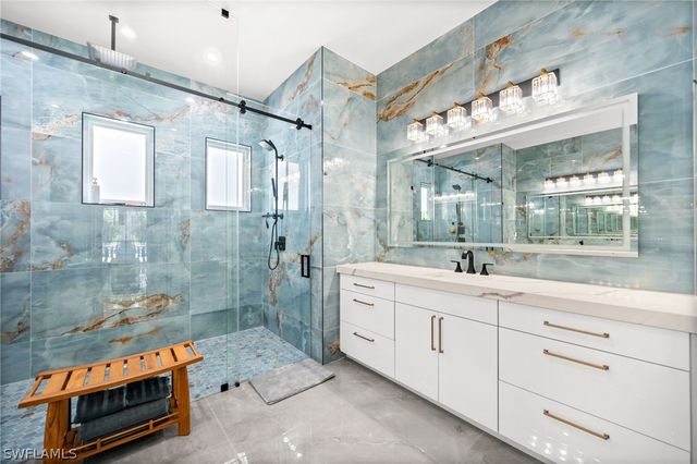 3234 10th AVE NE, Naples, FL 34120