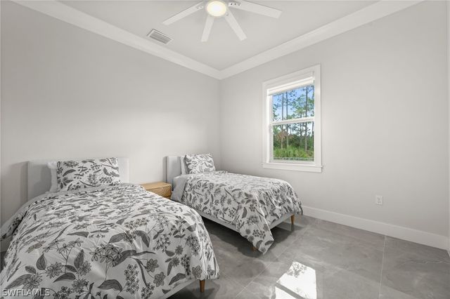 3234 10th AVE NE, Naples, FL 34120