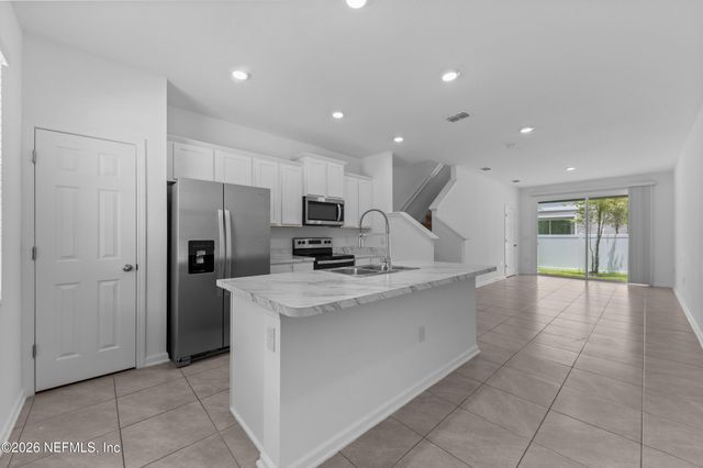 8335 ASTEROID Street, Jacksonville, FL 32256
