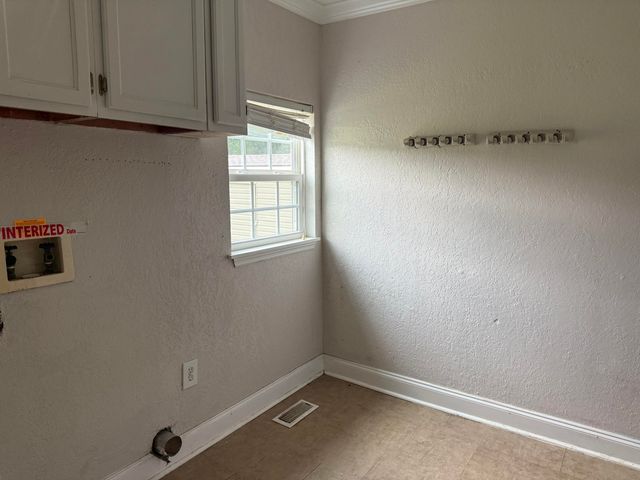 108 S Liner Street, Rossville, GA 30741