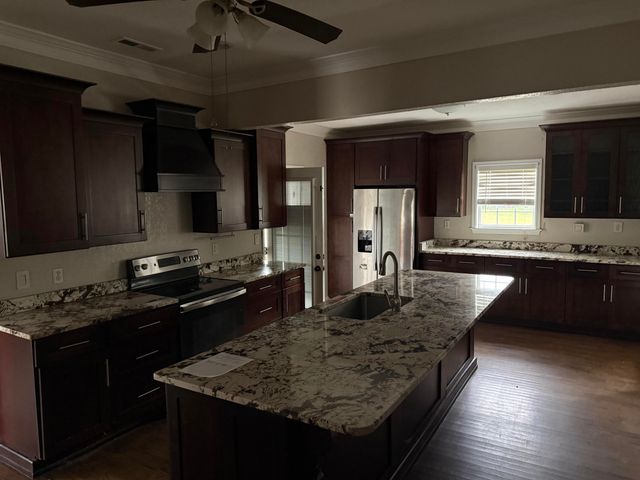 108 S Liner Street, Rossville, GA 30741