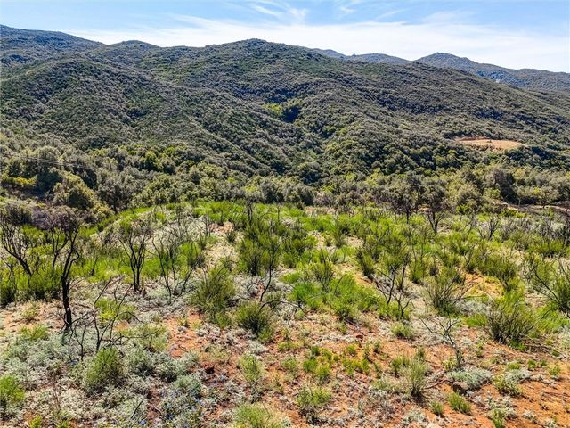 1 Decker Canyon Road, Ortega Mountain, CA 92530