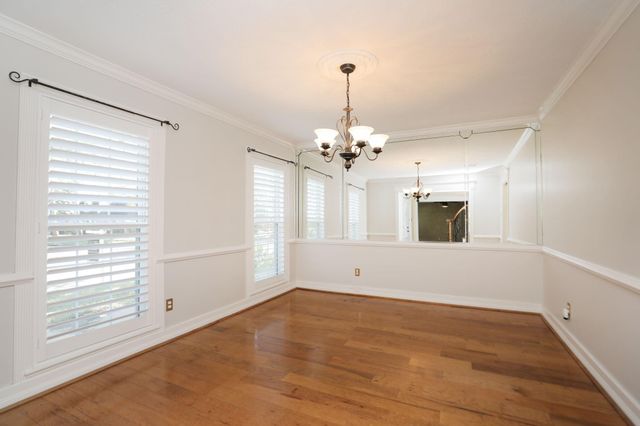 722 Crossroads Drive, Houston, TX 77079