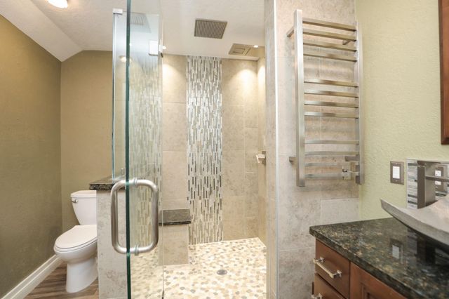 722 Crossroads Drive, Houston, TX 77079