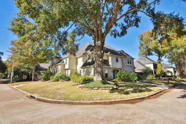 722 Crossroads Drive, Houston, TX 77079