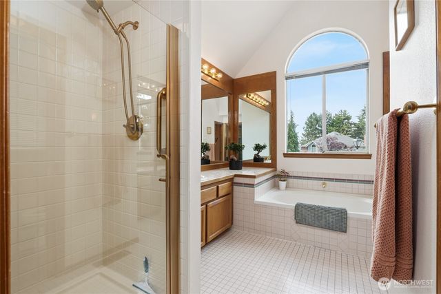 7634 116th Court SE, Newcastle, WA 98056