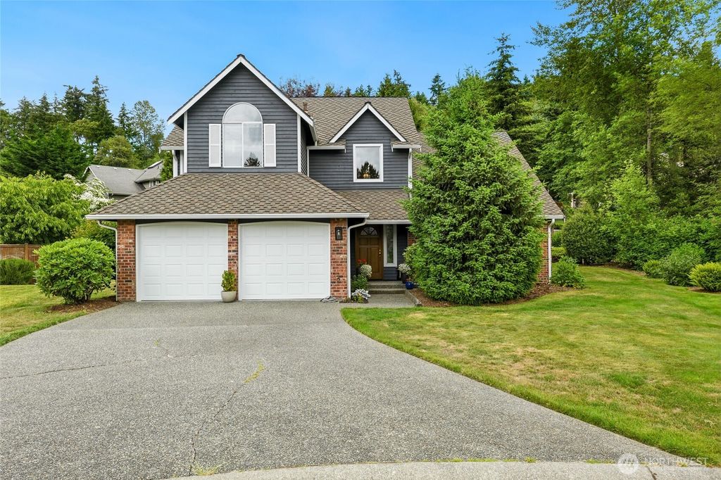 7634 116th Court SE, Newcastle, WA 98056