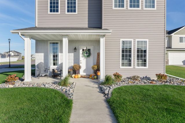 6552 Deer Creek Parkway S, Fargo, ND 58104