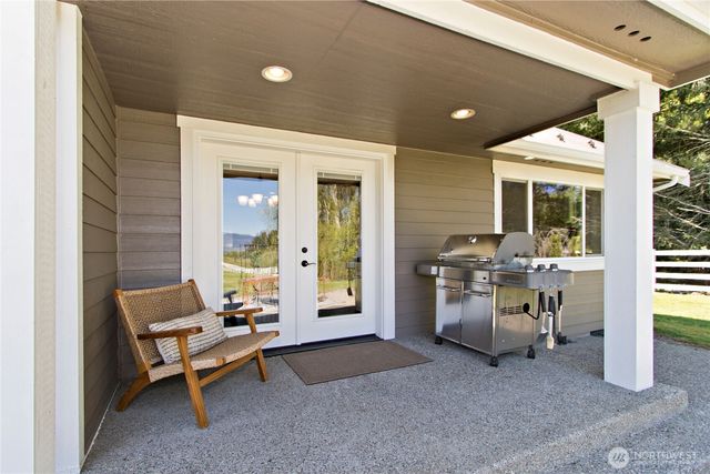 26910 SE 216th Street, Maple Valley, WA 98038