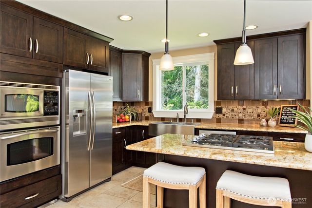26910 SE 216th Street, Maple Valley, WA 98038