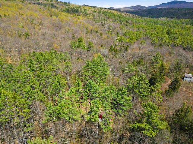 166 Kilton Pond Road, Grafton, NH 03240
