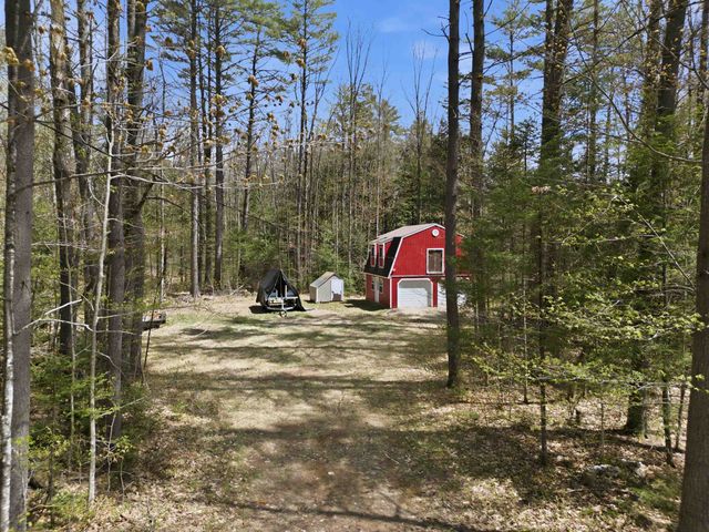 166 Kilton Pond Road, Grafton, NH 03240