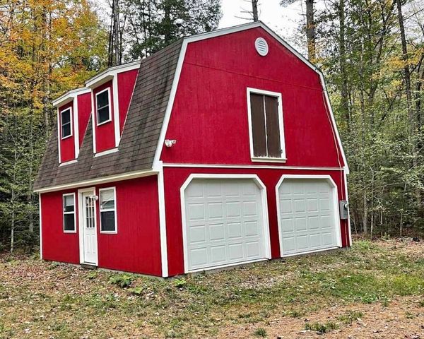 166 Kilton Pond Road, Grafton, NH 03240