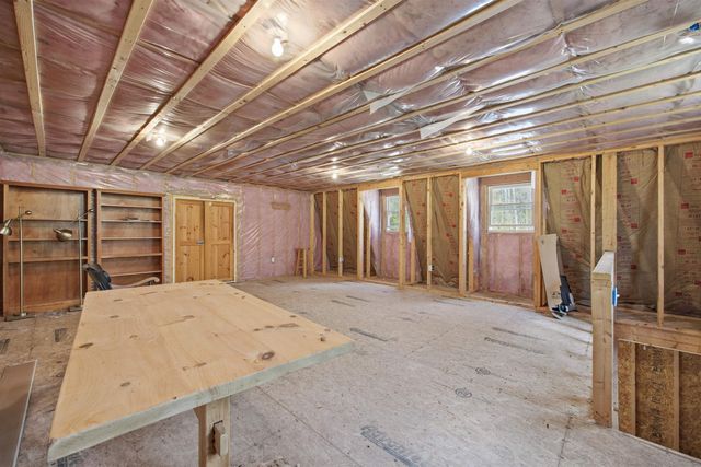 166 Kilton Pond Road, Grafton, NH 03240