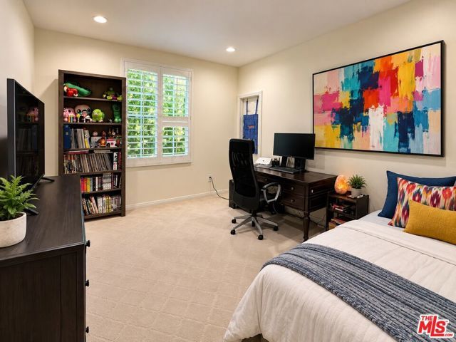26835 Mont Calabasas Drive, Calabasas, CA 91302