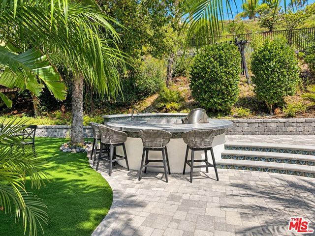 26835 Mont Calabasas Drive, Calabasas, CA 91302