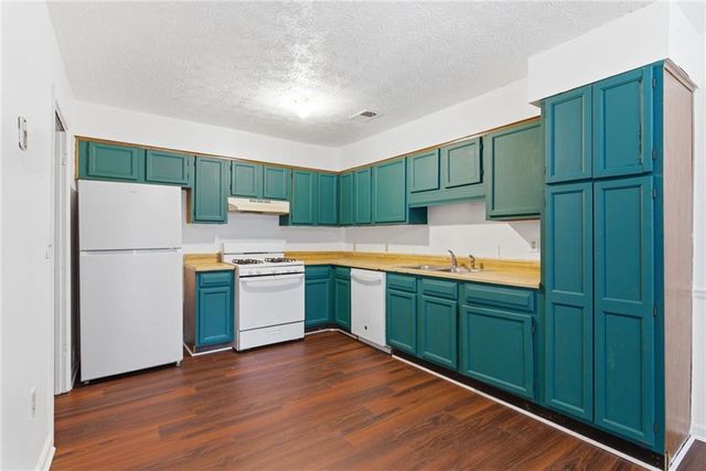 7632 Tara Road, Jonesboro, GA 30236