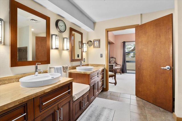 1812 West Ave 404, Austin, TX 78701