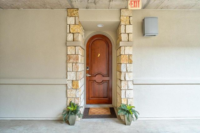 1812 West Ave 404, Austin, TX 78701