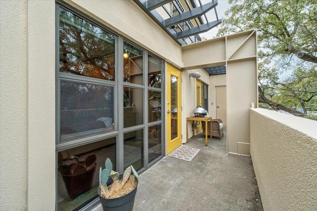 1812 West Ave 404, Austin, TX 78701