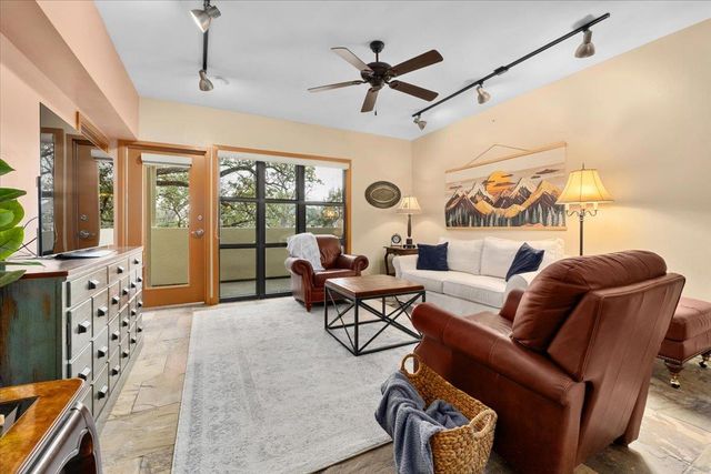 1812 West Ave 404, Austin, TX 78701