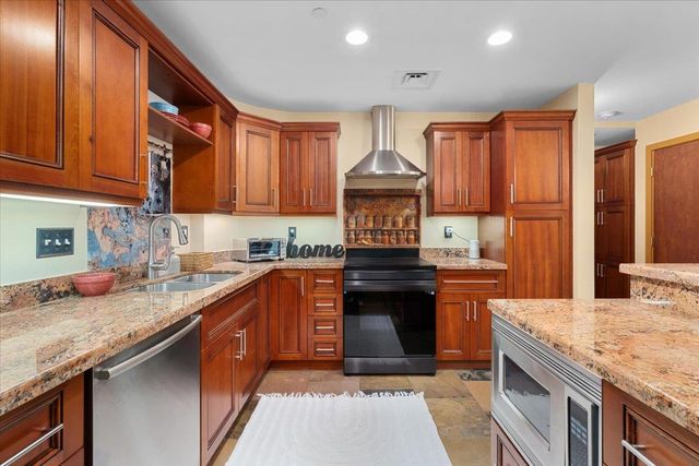 1812 West Ave 404, Austin, TX 78701