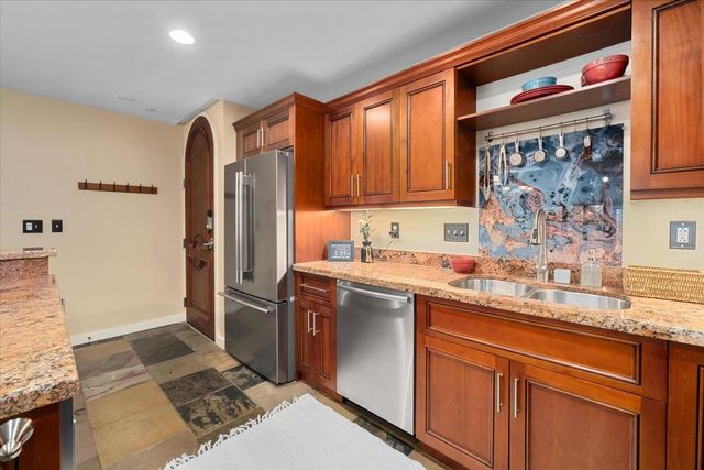 1812 West Ave 404, Austin, TX 78701