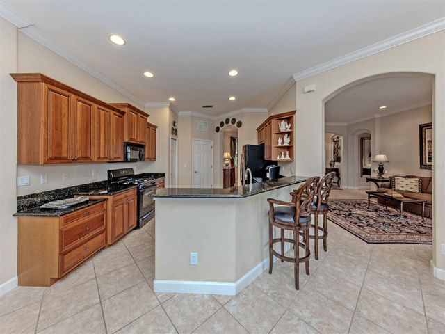 193 MONTELLUNA DRIVE, North Venice, FL 34275