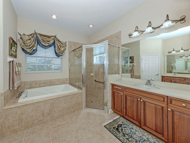 193 MONTELLUNA DRIVE, North Venice, FL 34275