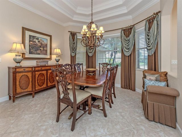 193 MONTELLUNA DRIVE, North Venice, FL 34275