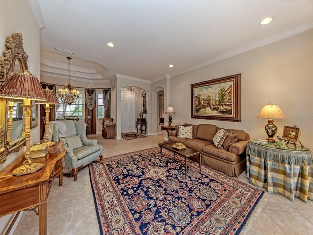 193 MONTELLUNA DRIVE, North Venice, FL 34275