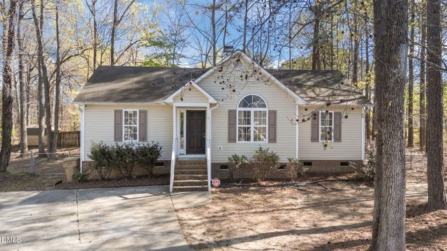 4 Feeney Court, Clayton, NC 27520