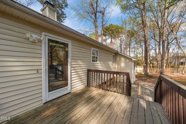 4 Feeney Court, Clayton, NC 27520