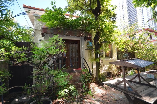 334 NE 26th Terrace, Miami, FL 33137