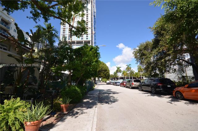 334 NE 26th Terrace, Miami, FL 33137