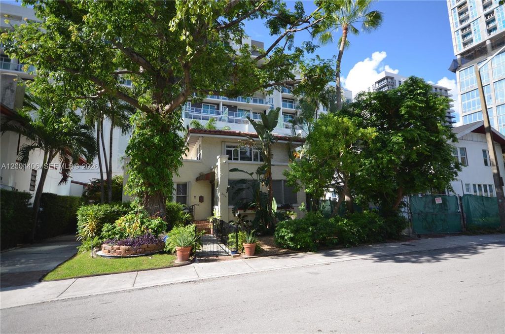 334 NE 26th Terrace, Miami, FL 33137